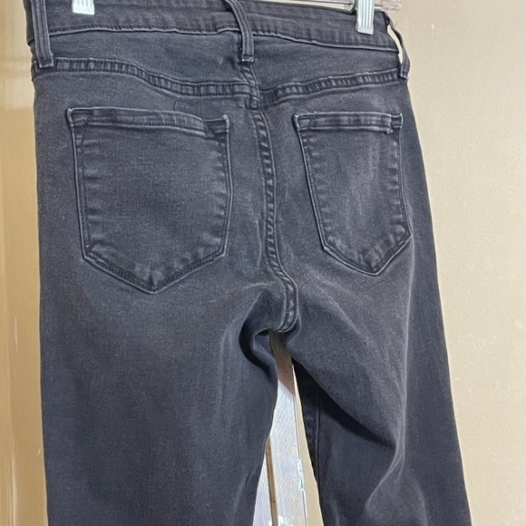 OLD NAVY BLACK DISTRESSED ROCKSTAR JEANS SZ 2 - Picture 6 of 8